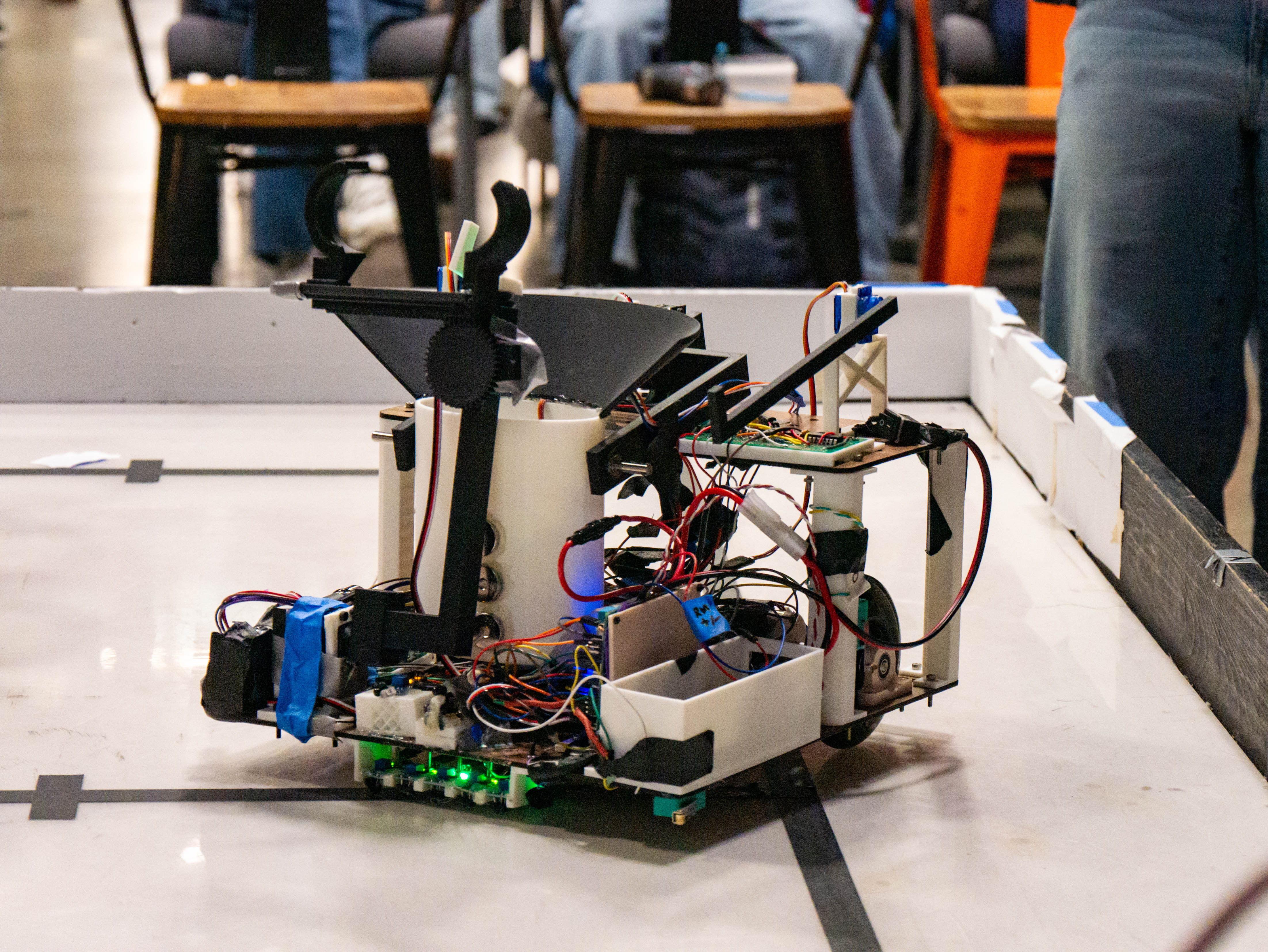 PIC Destroyers: Navigation and Collection Robot